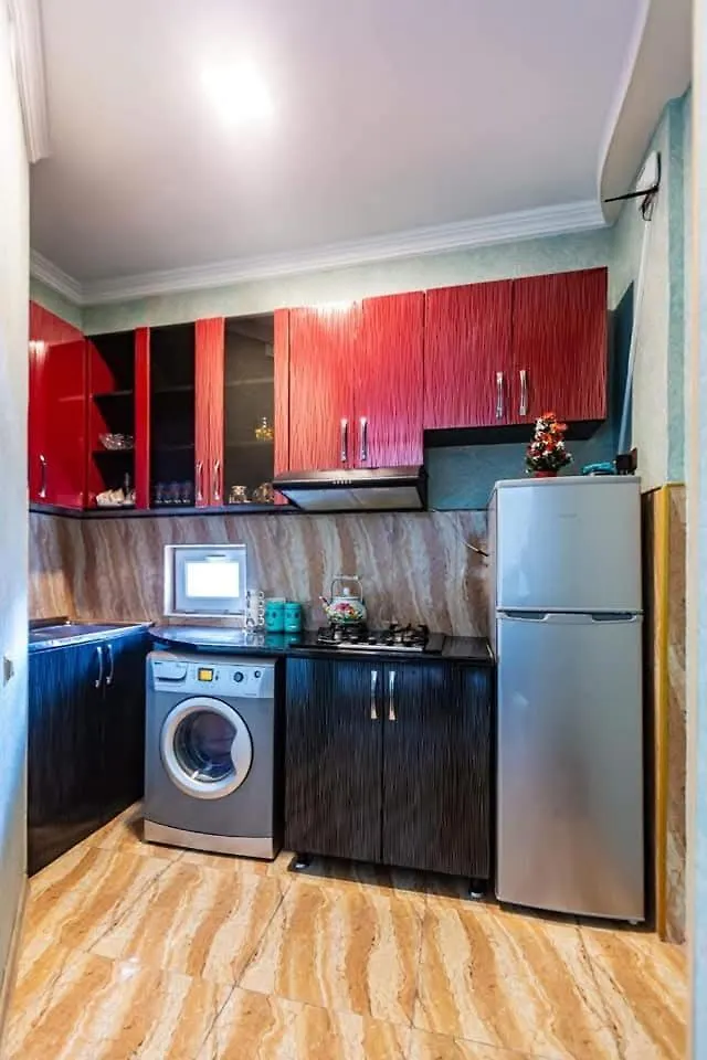 Apartman Квартира У Приморского Парка Batumi